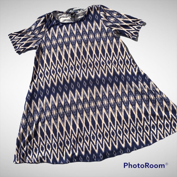 Blue Chevron Pattern Lightweight Dress Size XS - Picture 2 of 7